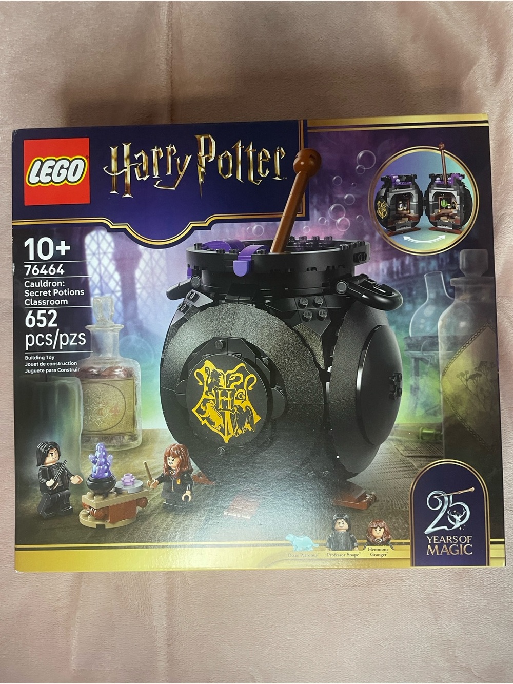LEGO Black Cauldron with Purple Accents – Harry Potter